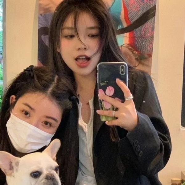 列夫·朗道：诺拉与母亲